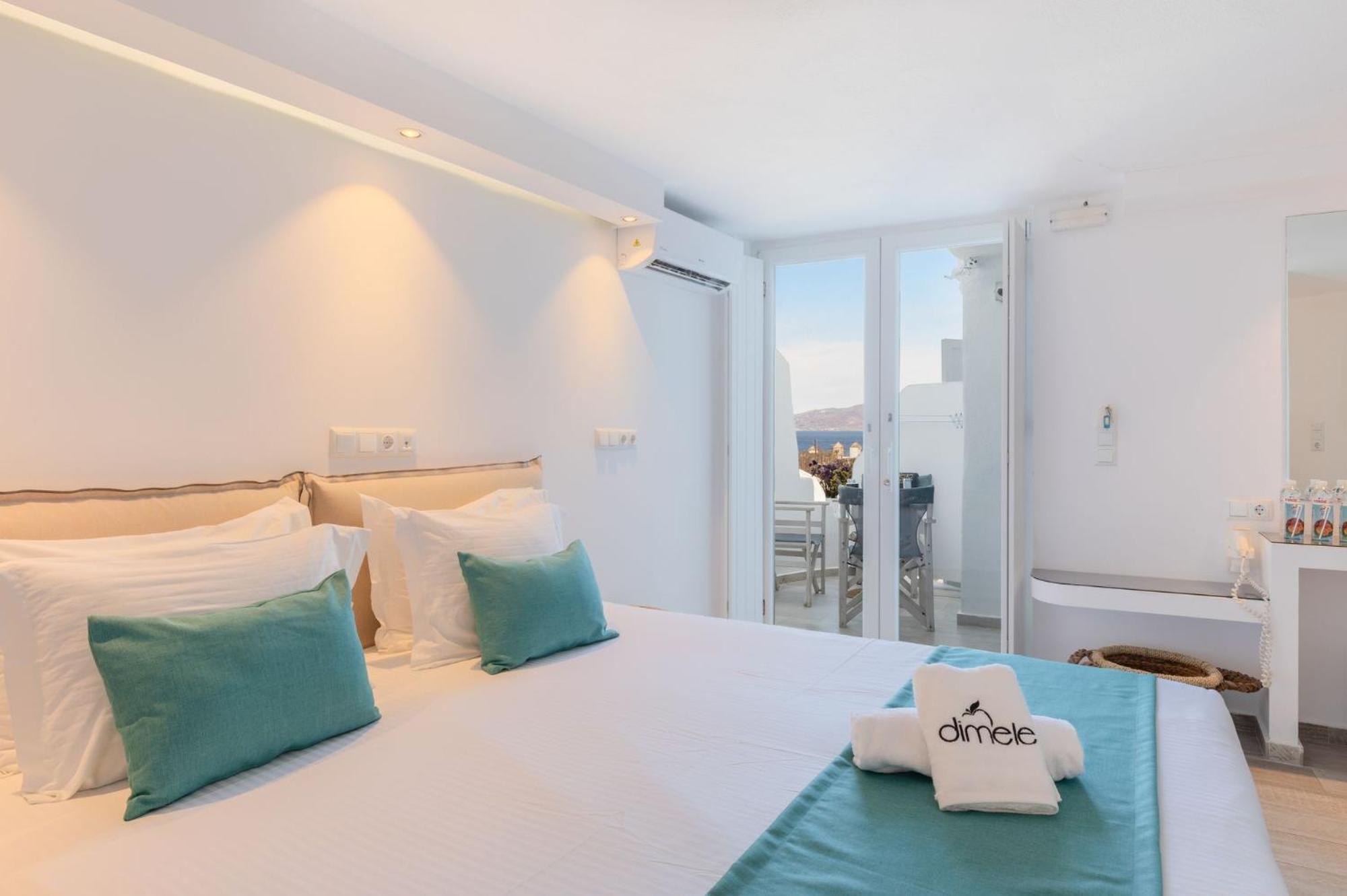 Deluxe Triple Room Sea View