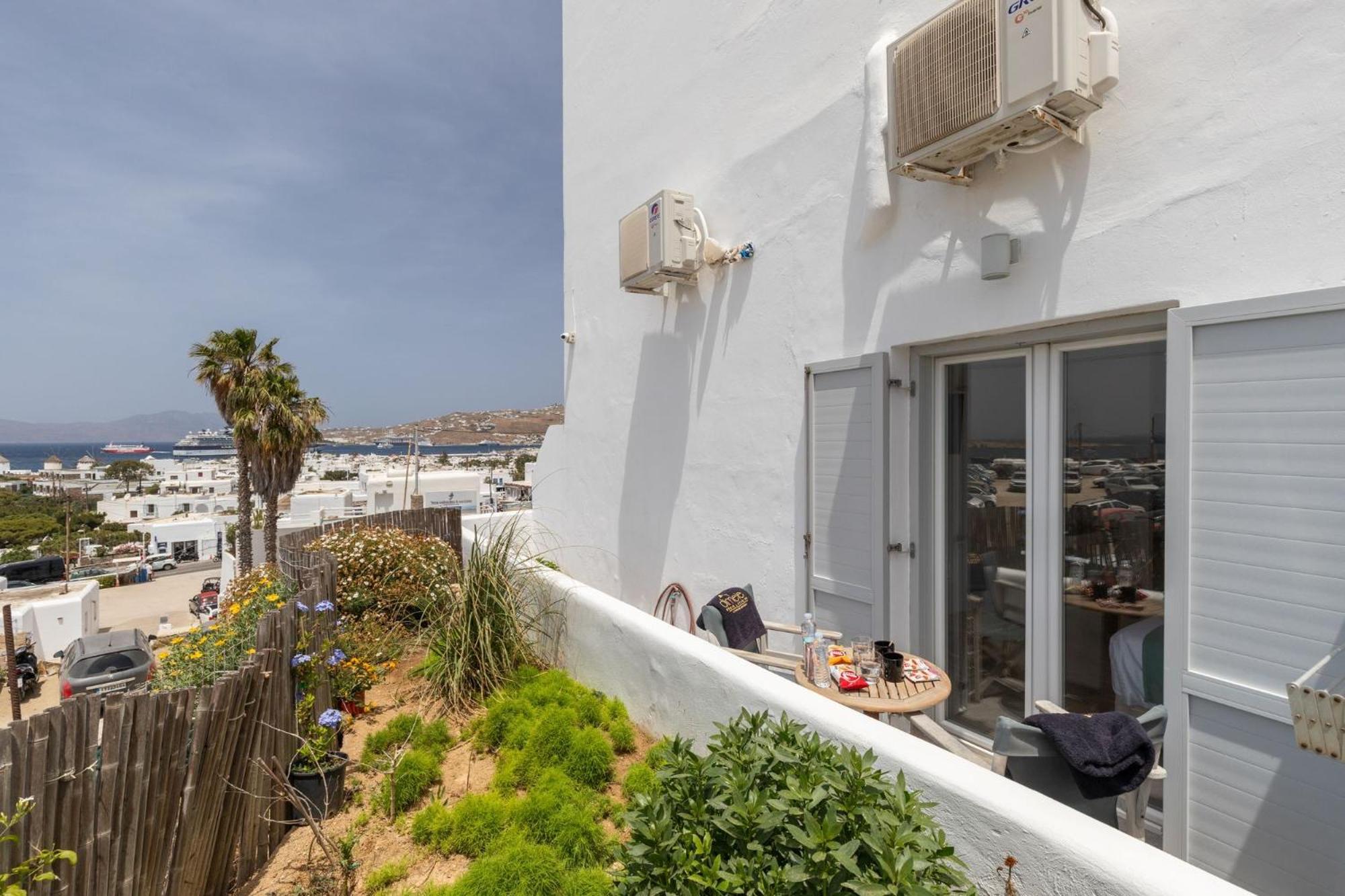 Deluxe Double or Twin Room Sea View