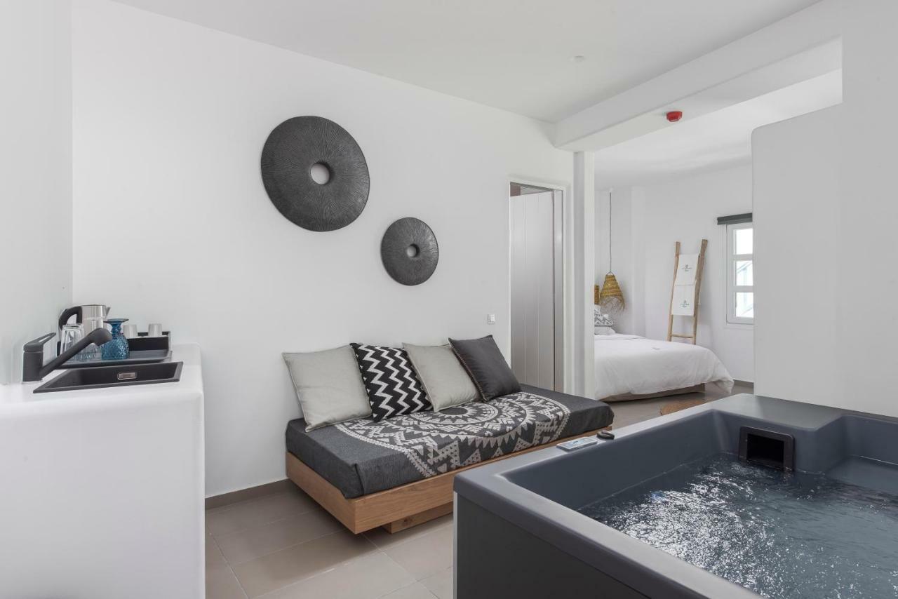 Deluxe Town View Suite Indoor Hot Tub