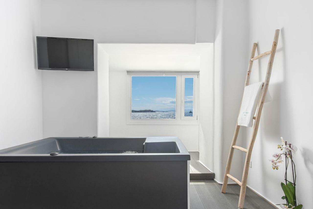 Executive Sea View Suite Indoor Hot Tub