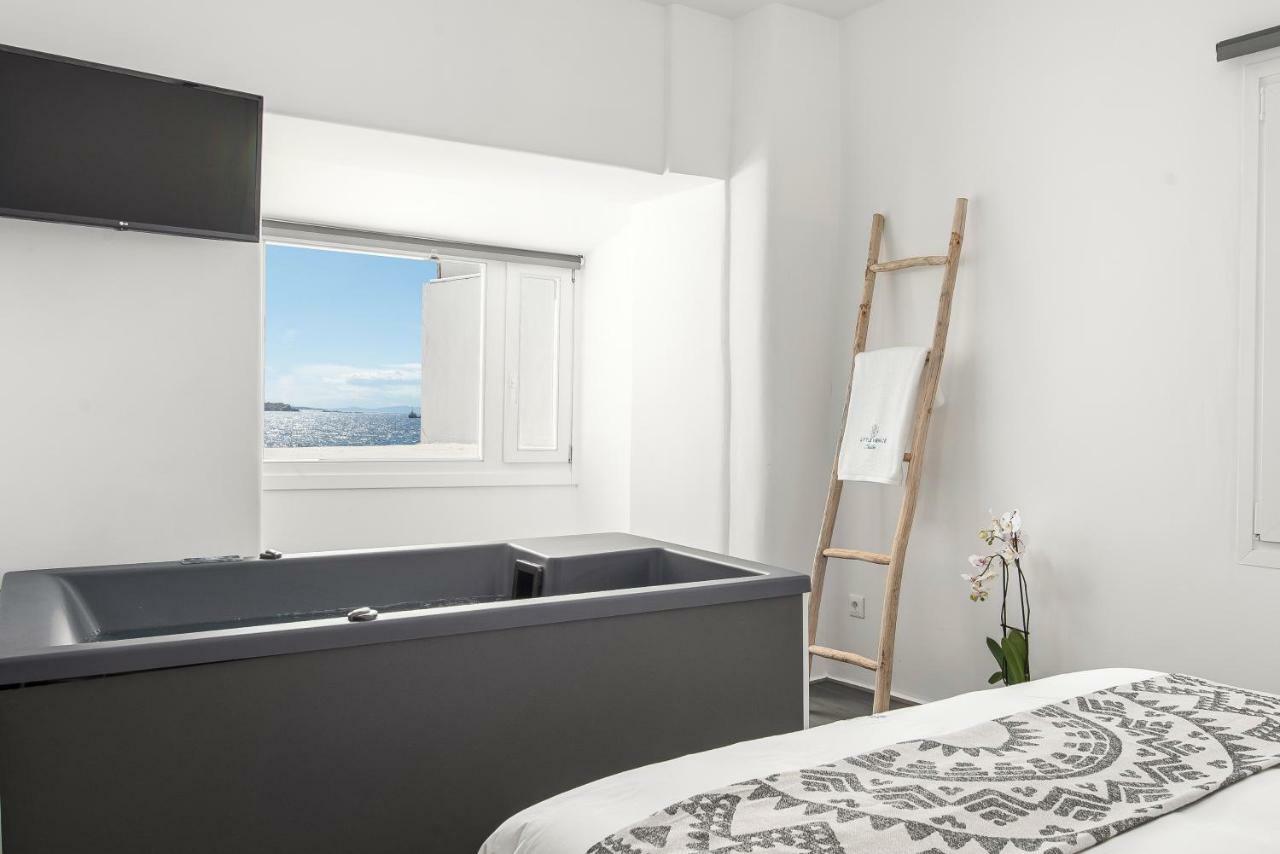 Executive Sea View Suite Indoor Hot Tub