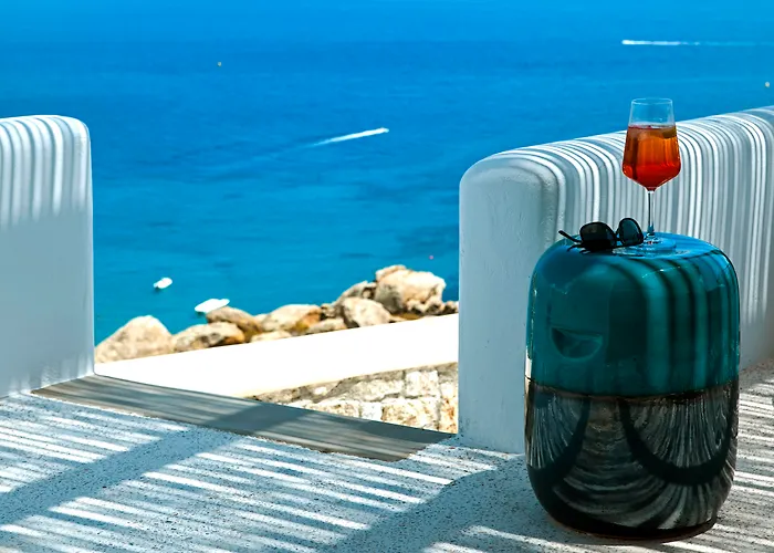 Hotels in Super Paradise Beach (Mykonos)