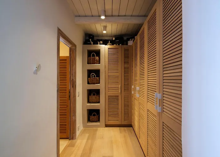 V&V House Mykonos - Adults Only Boutique Suites Ornos 