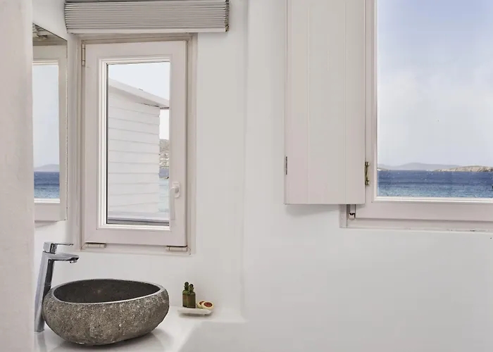 Mykonos Town hotels near Armenistis Lighthouse