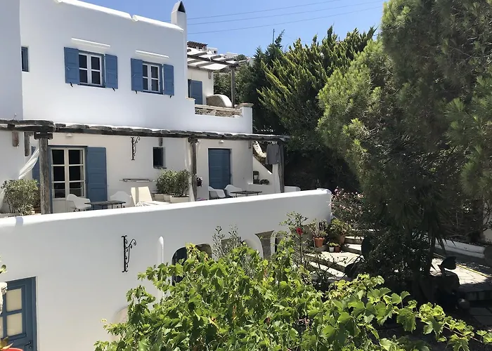 Hotéis perto de Praia de Agios Stefano
