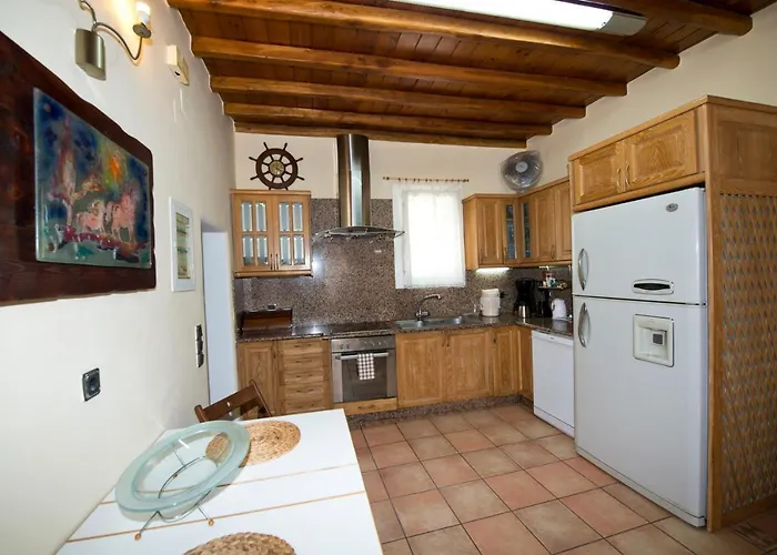 Cabin Rentals in Mykonos Town